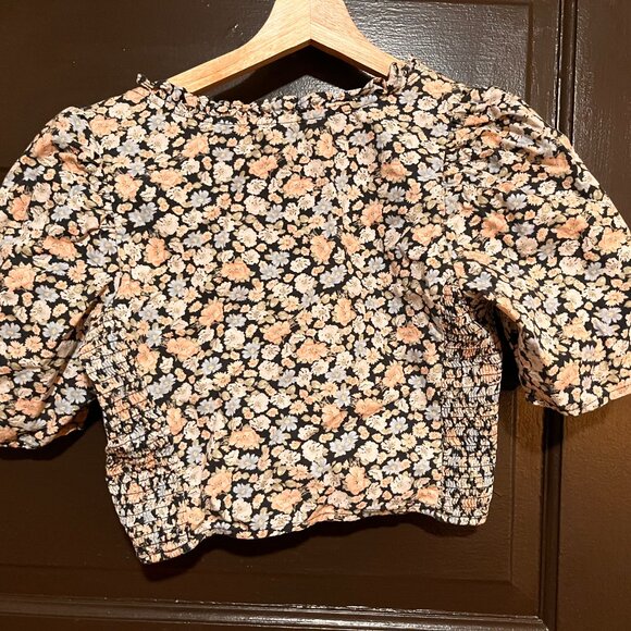 Levi’s Vanessa Floral Puff Sleeve Crop Top - Small - Picture 4 of 6
